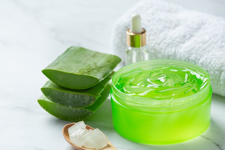 Aloe Vera Gel with Pure Aloe Vera & Vitamin E for Skin and Hair –  sparklingskin-co